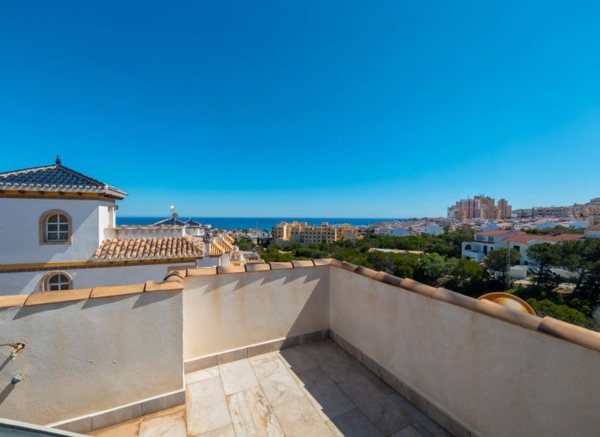 3 bedroom Villa for sale in La Mata - € 450,000 (Ref: 8969163)