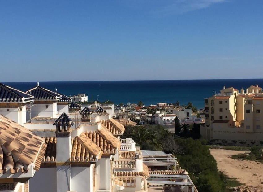 3 bedroom Villa for sale in La Mata - € 450,000 (Ref: 8969163)