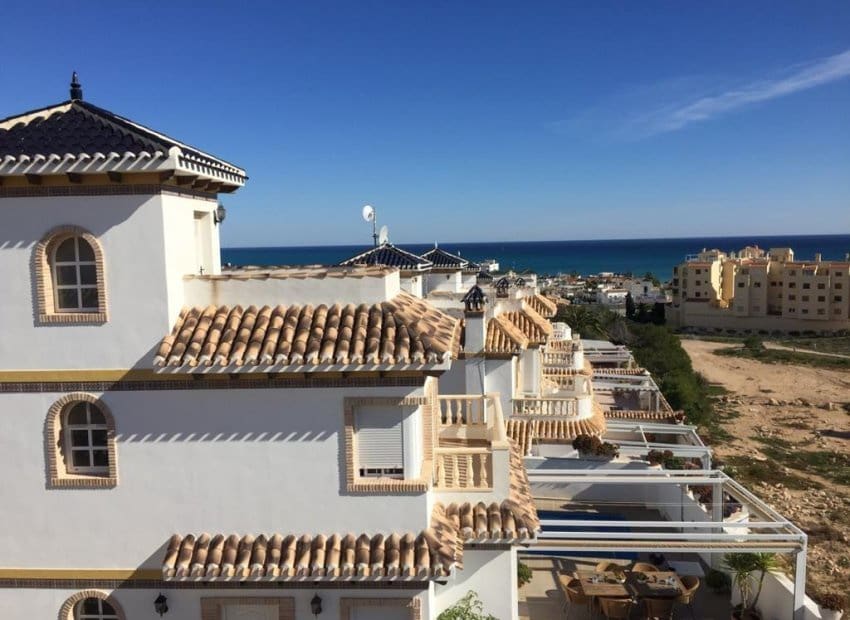 3 bedroom Villa for sale in La Mata - € 450,000 (Ref: 8969163)