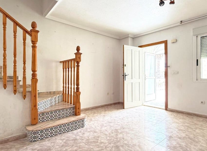 3 bedroom Townhouse for sale in Orihuela Costa with pool - € 199,000 (Ref: 8971507)