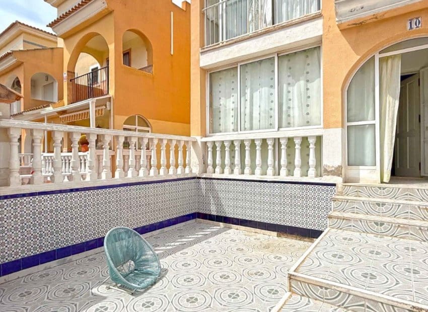 3 bedroom Townhouse for sale in Orihuela Costa with pool - € 199,000 (Ref: 8971507)