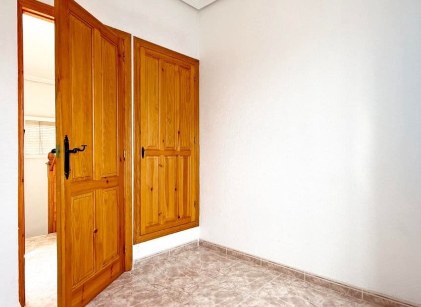 3 bedroom Townhouse for sale in Orihuela Costa with pool - € 199,000 (Ref: 8971507)