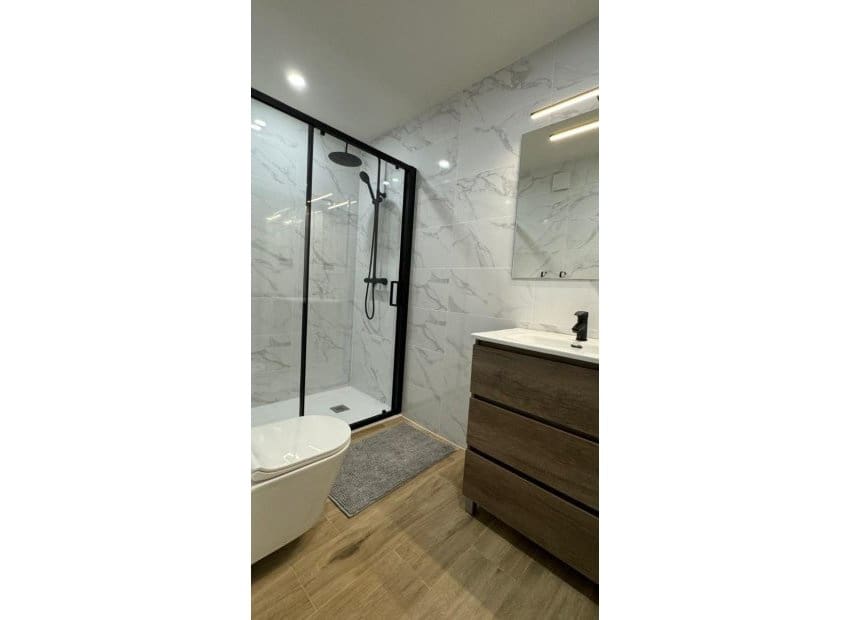 3 camera da letto Appartamento in vendita in Torrevieja con piscina - 290.000 € (Rif: 8971512)