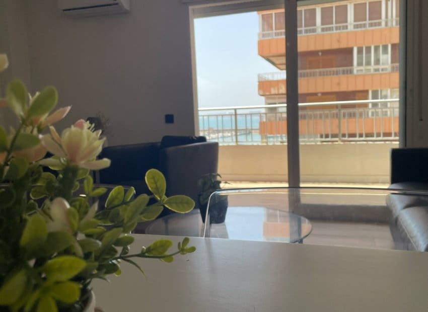 3 camera da letto Appartamento in vendita in Torrevieja con piscina - 290.000 € (Rif: 8971512)