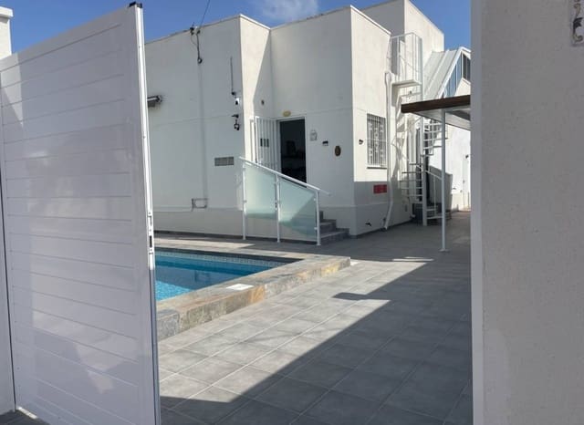 3 soverom Villa til salgs i San Luis, Torrevieja med svømmebasseng - € 370 000 (Ref: 8973283)