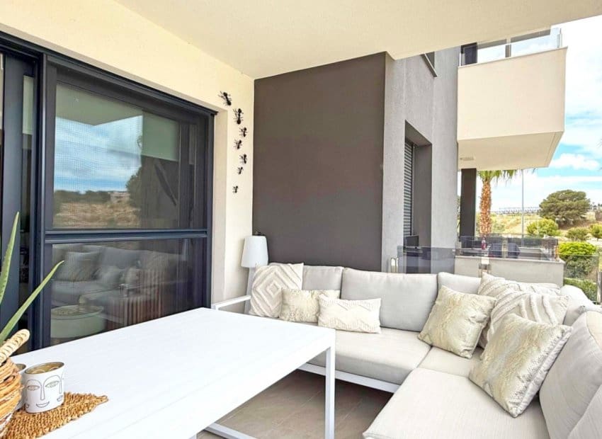 2 soveværelse Lejlighed til salg i Orihuela Costa med swimmingpool - € 239.000 (Ref: 8977410)