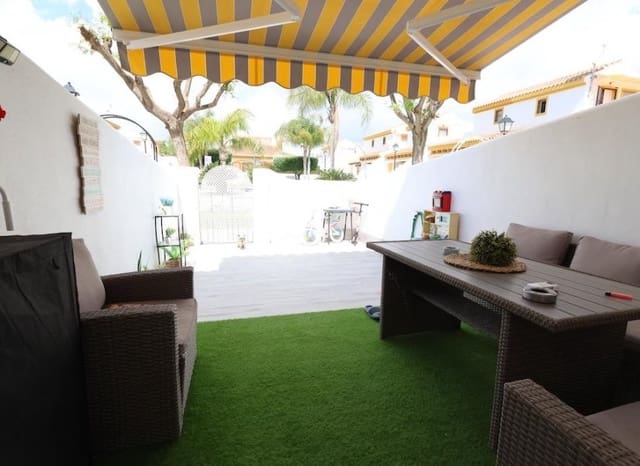 2 sovrum Hus till salu i Torre de la Horadada, Pilar de la Horadada med pool - 234 900 € (Ref: 8981736)