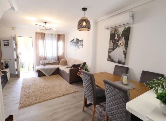 2 sovrum Hus till salu i Torre de la Horadada, Pilar de la Horadada med pool - 234 900 € (Ref: 8981736)