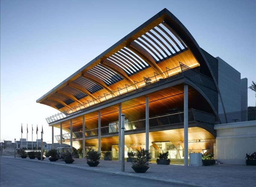 2 soveværelse Villa til salg i La Peraleja Golf Resort med swimmingpool - € 300.000 (Ref: 8983025)