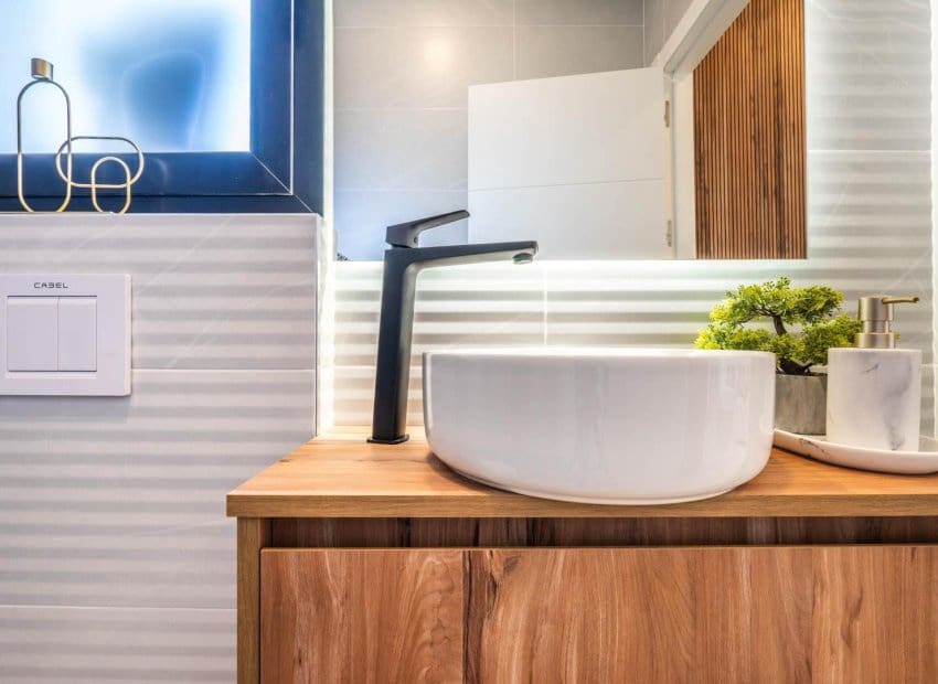 3 soveværelse Villa til salg i Roldan med swimmingpool - € 395.950 (Ref: 8987058)