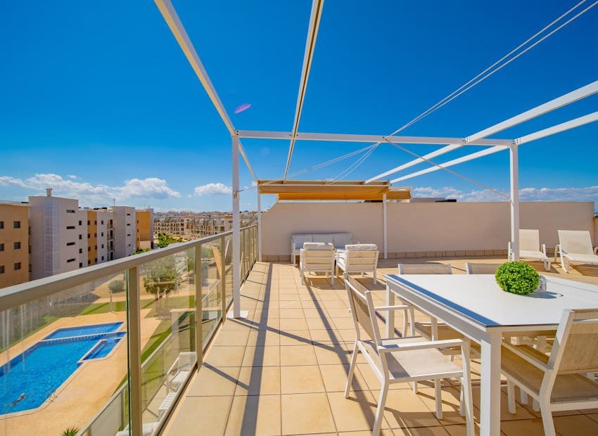 3 soveværelse Penthouse til salg i Villamartin med swimmingpool - € 360.000 (Ref: 9000322)