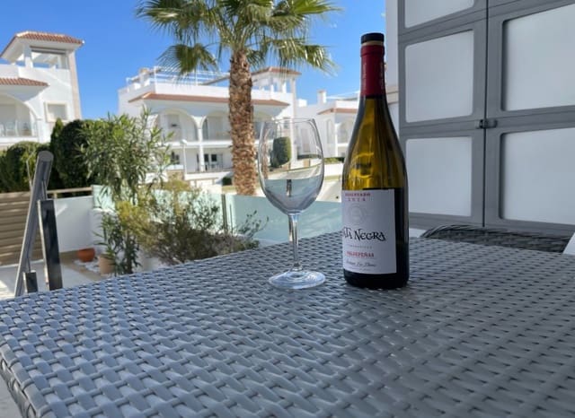 2 makuuhuone Huoneisto myytävänä paikassa Ciudad Quesada, Rojales mukana uima-altaan - 334 000 € (Ref: 9006256)