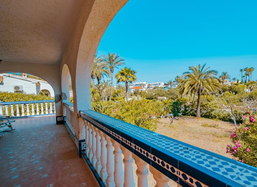 4 sypialnia Willa na sprzedaż w Playa Flamenca - 995 000 € (Ref: 9019121)