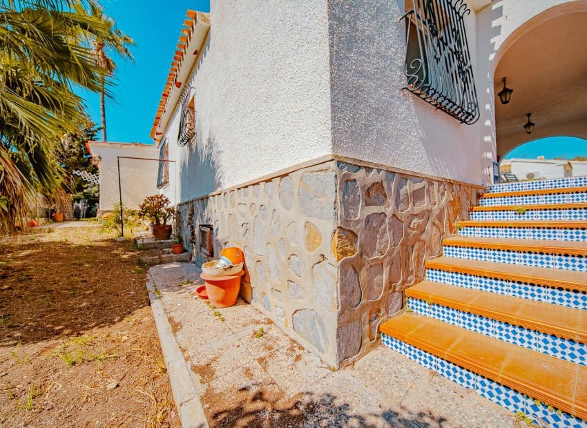 4 sypialnia Willa na sprzedaż w Playa Flamenca - 995 000 € (Ref: 9019121)