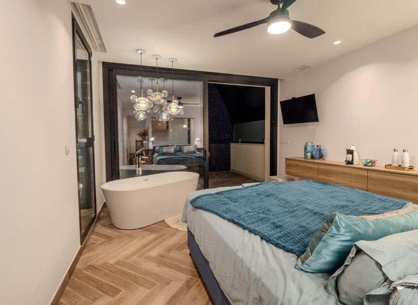 4 chambre Villa/Maison à vendre à Orihuela Costa avec piscine - 2 880 000 € (Ref: 9019125)