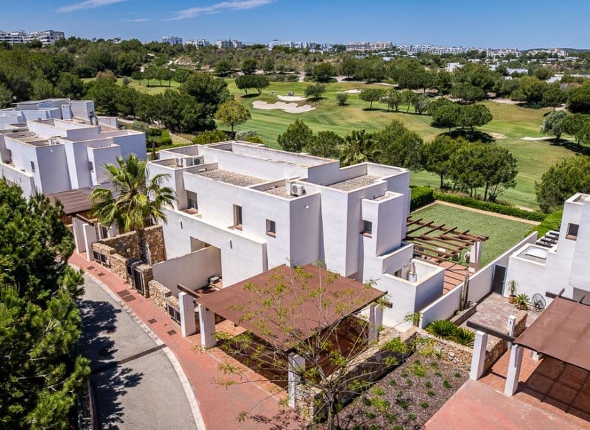 3 sypialnia Dom szeregowy na sprzedaż w Las Colinas Golf z basenem - 525 000 € (Ref: 9019312)