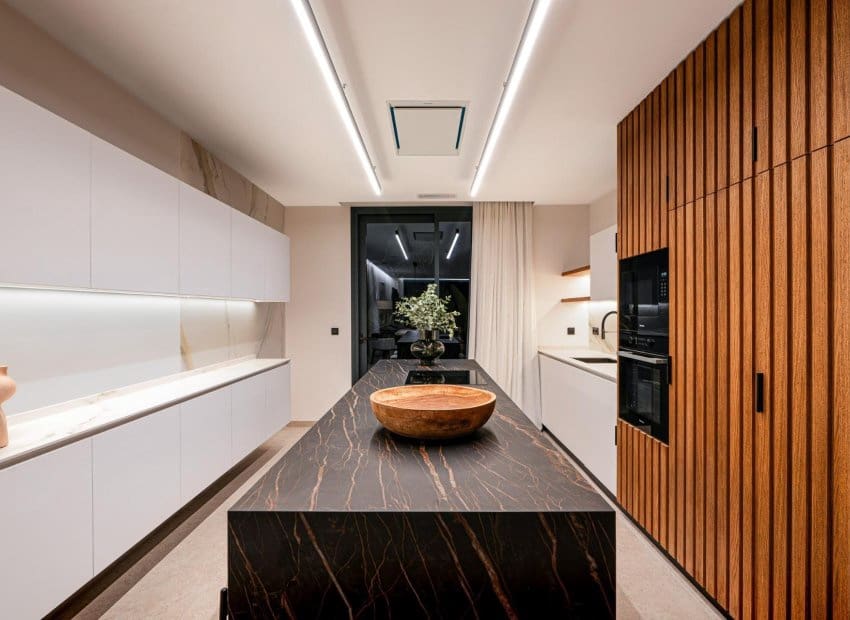 4 soveværelse Villa til salg i La Nucia med swimmingpool - € 1.150.000 (Ref: 9061559)