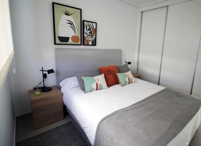 4 Zimmer Haus zu verkaufen in Pilar de la Horadada ciudad, Pilar de la Horadada mit Pool - 369.900 € (Ref: 9061565)