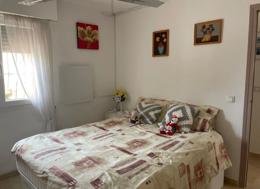 2 soverom Kjedet enebolig til salgs i Orihuela Costa - € 185 000 (Ref: 9061573)