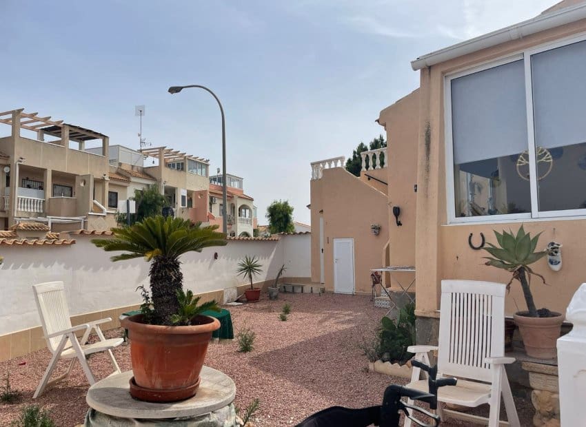 2 soverom Kjedet enebolig til salgs i Orihuela Costa - € 185 000 (Ref: 9061573)