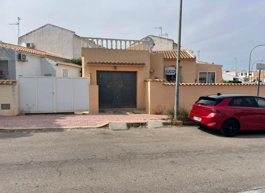 2 soverom Kjedet enebolig til salgs i Orihuela Costa - € 185 000 (Ref: 9061573)