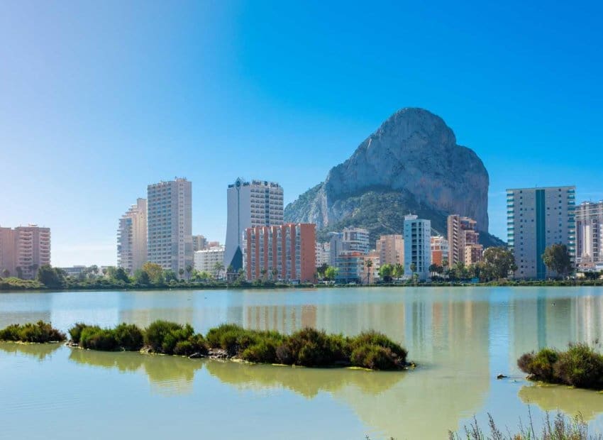 2 soveværelse Lejlighed til salg i Calpe / Calp med swimmingpool - € 479.000 (Ref: 9086517)