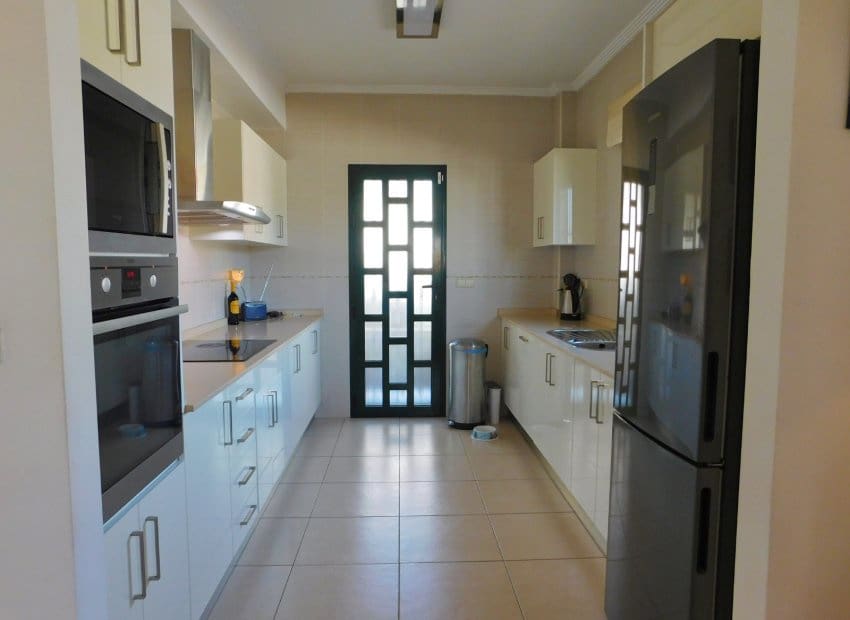 Chalet de 4 habitaciones en Ciudad Quesada en venta con piscina - 520.000 € (Ref: 9127141)