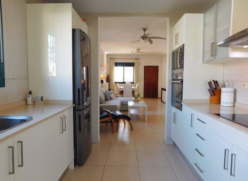 Chalet de 4 habitaciones en Ciudad Quesada en venta con piscina - 520.000 € (Ref: 9127141)