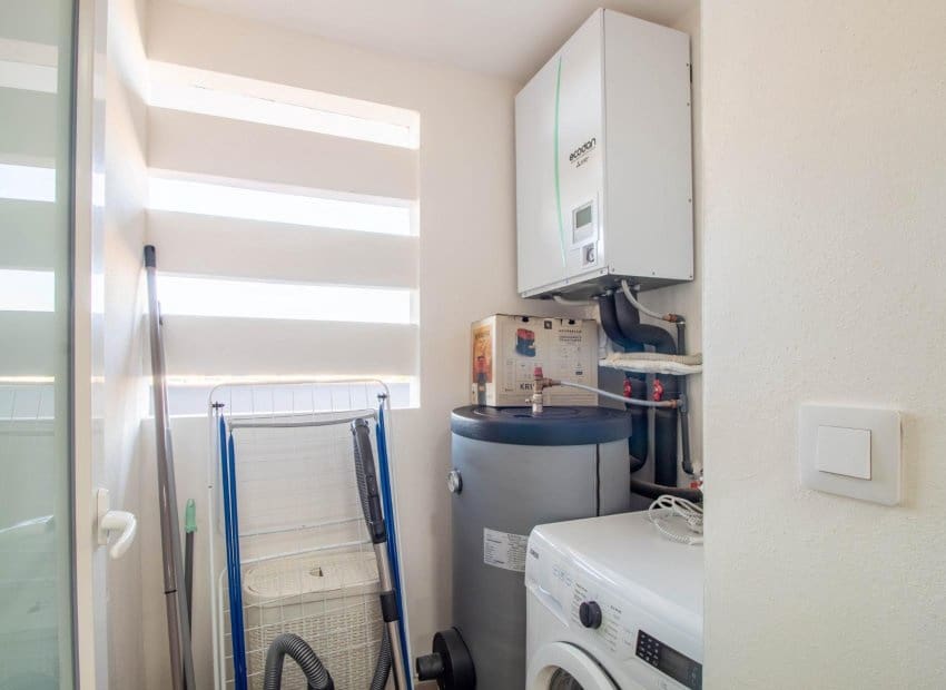 2 bedroom Apartment for sale in Orihuela Costa - € 395,000 (Ref: 9131462)