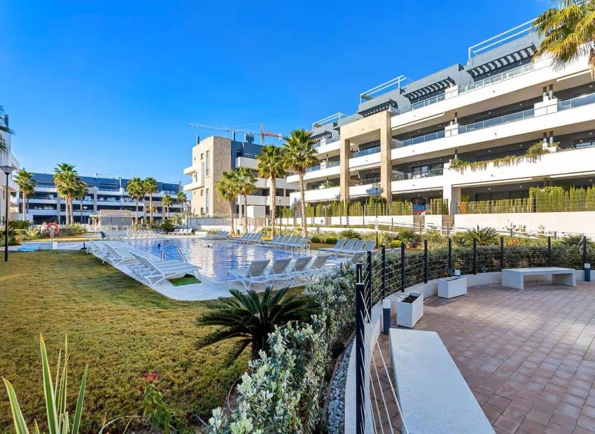 2 bedroom Apartment for sale in Orihuela Costa - € 395,000 (Ref: 9131462)