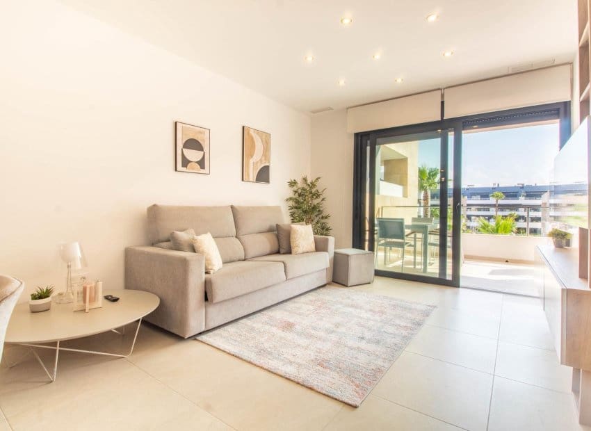 2 bedroom Apartment for sale in Orihuela Costa - € 395,000 (Ref: 9131462)