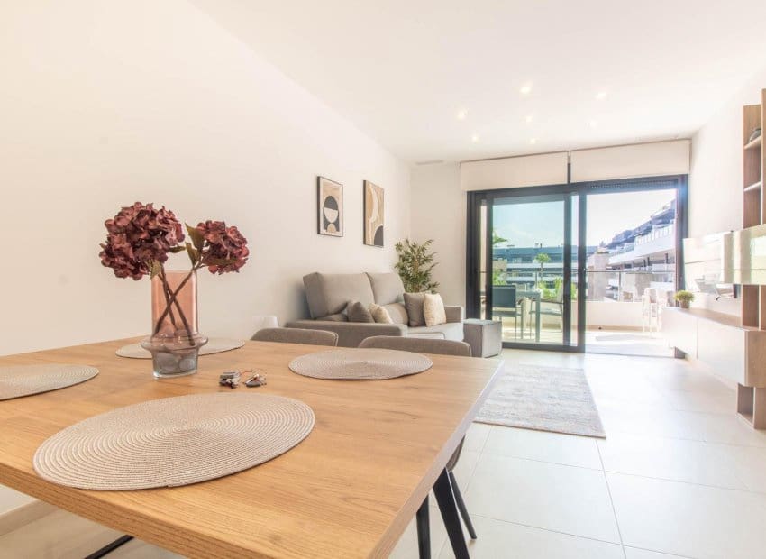 2 bedroom Apartment for sale in Orihuela Costa - € 395,000 (Ref: 9131462)