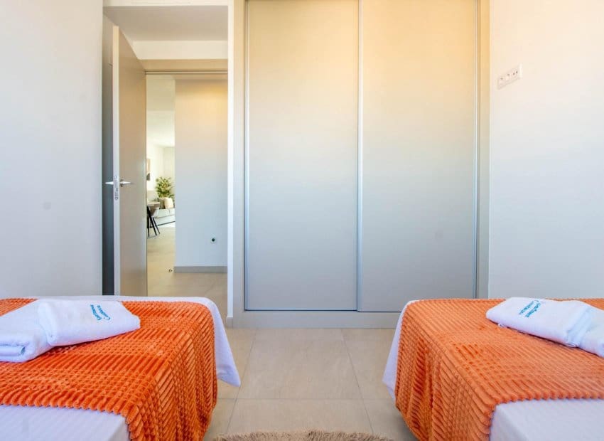 2 bedroom Apartment for sale in Orihuela Costa - € 395,000 (Ref: 9131462)