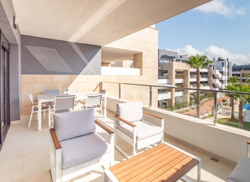 2 bedroom Apartment for sale in Orihuela Costa - € 395,000 (Ref: 9131462)