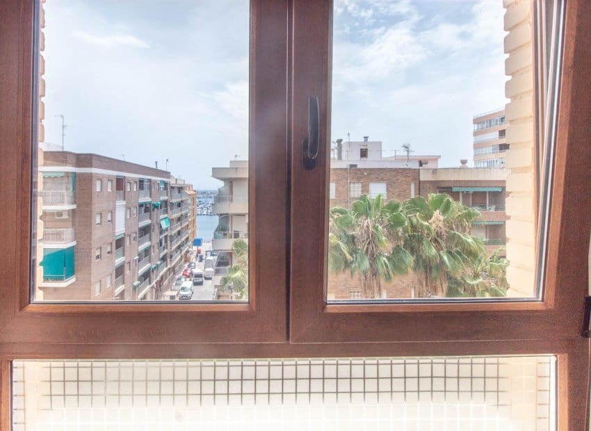 3 quarto Penthouse para venda em Torrevieja - 160 000 € (Ref: 9131466)