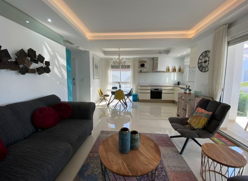 2 soveværelse Penthouse til salg i Ciudad Quesada med swimmingpool - € 299.900 (Ref: 9131469)