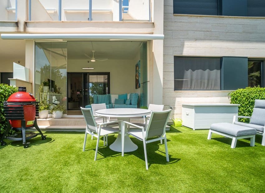 2 bedroom Apartment for sale in Pilar de la Horadada with pool - € 317,500 (Ref: 9131471)