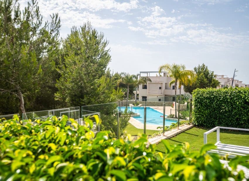 2 bedroom Apartment for sale in Pilar de la Horadada with pool - € 317,500 (Ref: 9131471)