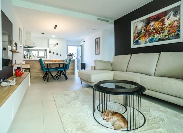 Apartamento de 2 habitaciones en Pilar de la Horadada en venta con piscina - 317.500 € (Ref: 9131471)