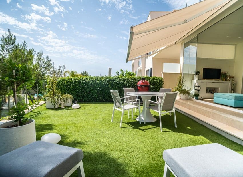 2 bedroom Apartment for sale in Pilar de la Horadada with pool - € 317,500 (Ref: 9131471)