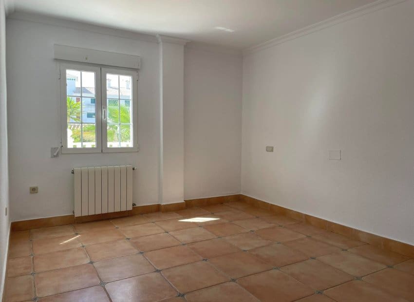 4 bedroom Villa for sale in Villamartin with pool - € 510,000 (Ref: 9131479)