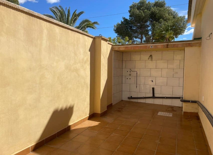 4 bedroom Villa for sale in Villamartin with pool - € 510,000 (Ref: 9131479)