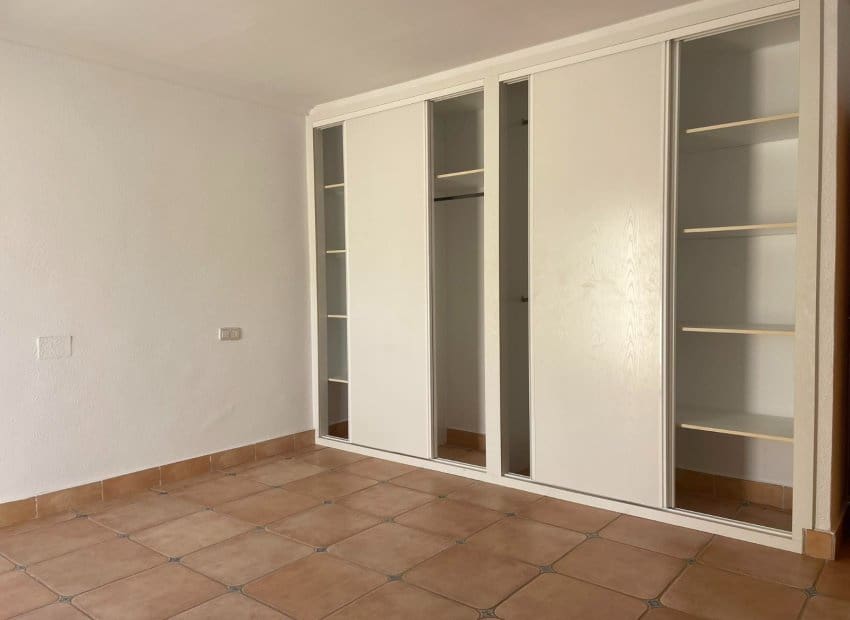 4 bedroom Villa for sale in Villamartin with pool - € 510,000 (Ref: 9131479)