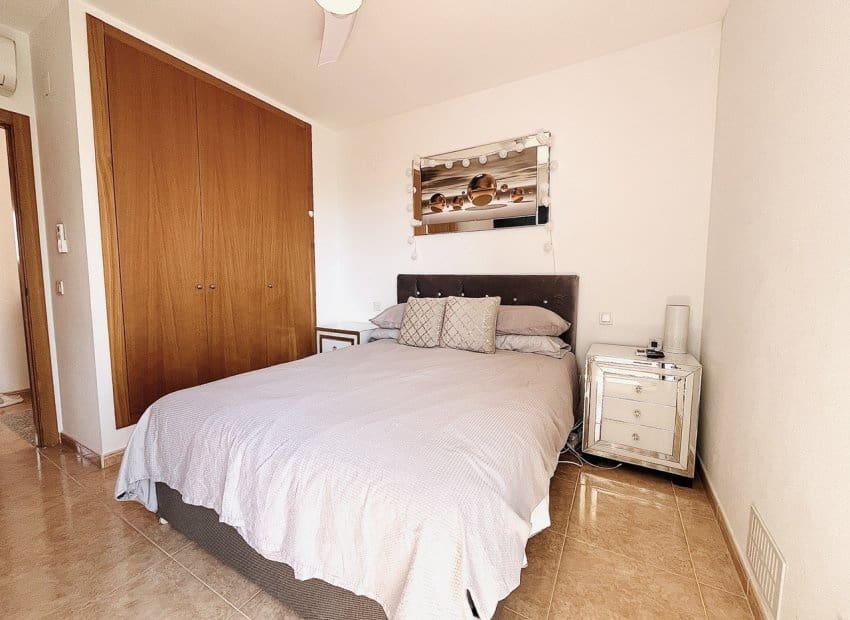 3 soverom Hus til salgs i Orihuela Costa med svømmebasseng - € 234 000 (Ref: 9131750)