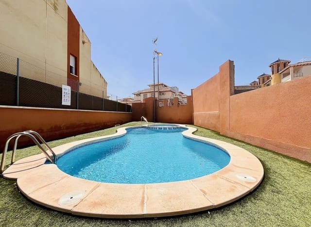3 makuuhuone Omakotitalo myytävänä paikassa Lomas de Cabo Roig - Los Dolses, Orihuela mukana uima-altaan - 234 000 € (Ref: 9131750)