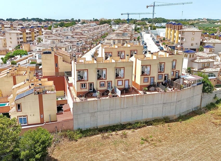 3 soverom Hus til salgs i Orihuela Costa med svømmebasseng - € 234 000 (Ref: 9131750)