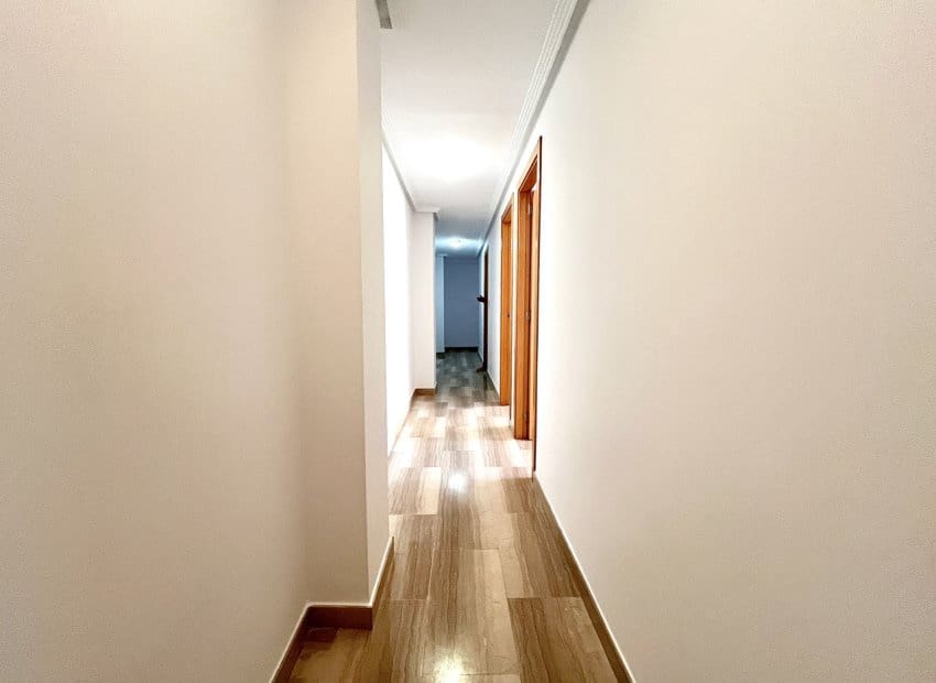 4 soveværelse Lejlighed til salg i Santa Pola - € 330.000 (Ref: 9131752)