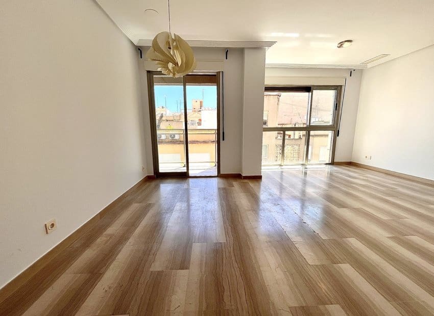 4 soveværelse Lejlighed til salg i Santa Pola - € 330.000 (Ref: 9131752)