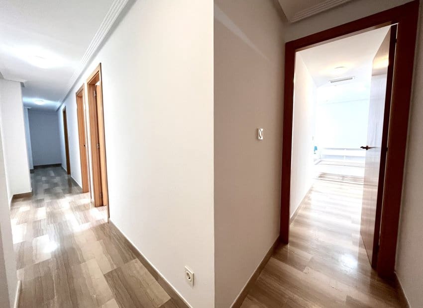 4 soveværelse Lejlighed til salg i Santa Pola - € 330.000 (Ref: 9131752)