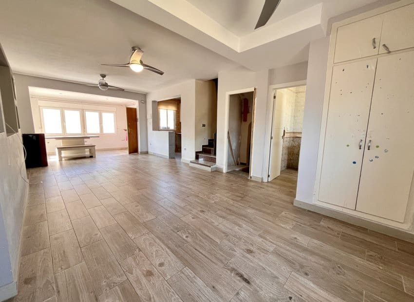 4 quarto Moradia para venda em San Miguel de Salinas com piscina - 249 999 € (Ref: 9131762)